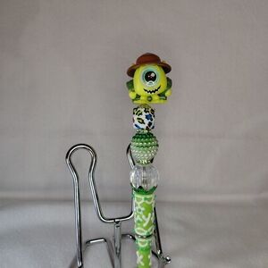 Green One-Eyed Character Beaded Pen